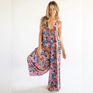 NATURAL LIFE Pink Floral V-Neck Wide-Leg Jumpsuit